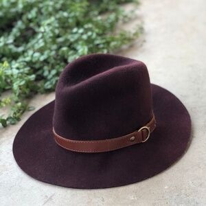 FRYE Felt Tall Crown Fedora Leather Strap